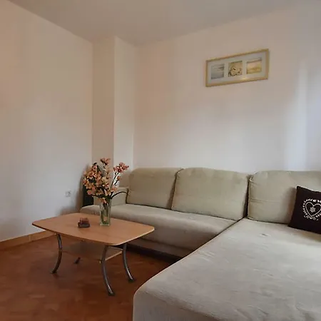 Apartment Dolmar